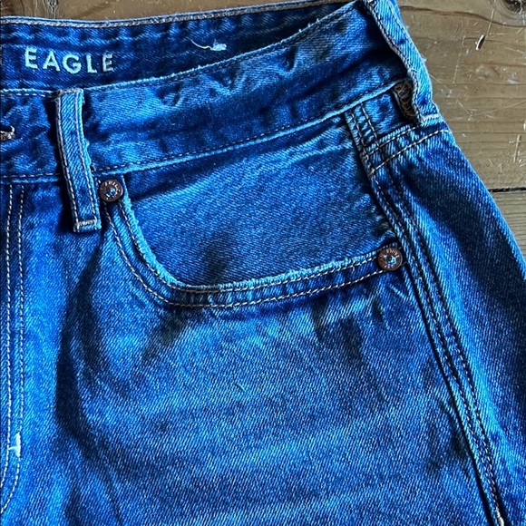 American Eagle Outfitters Women's Blue Denim Shorts - Picture 2 of 6